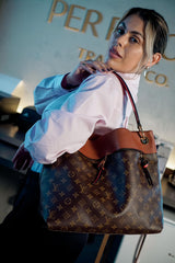 Hobo Tuileries Besace Monogram